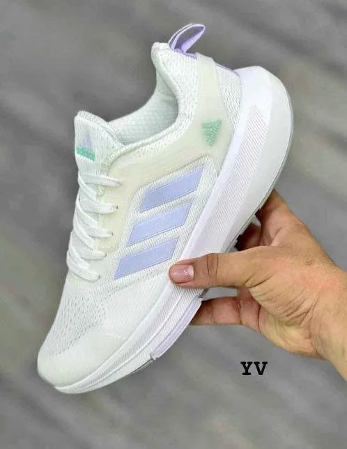 🤍🩷💙 Tenis Deportivos Adidas – Comodidad, Estilo y Rendimiento 💙🩷🤍 imagen 4